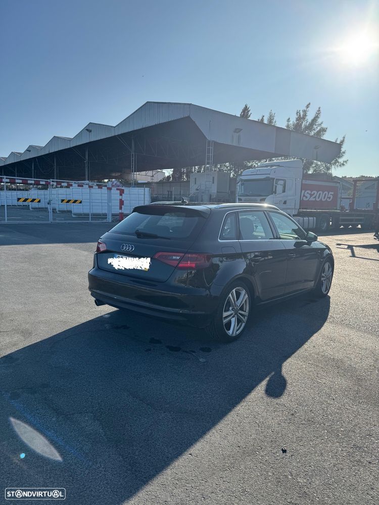 Audi A3 Sportback 1.6 TDI (clean diesel) S line Sport Pack - 4