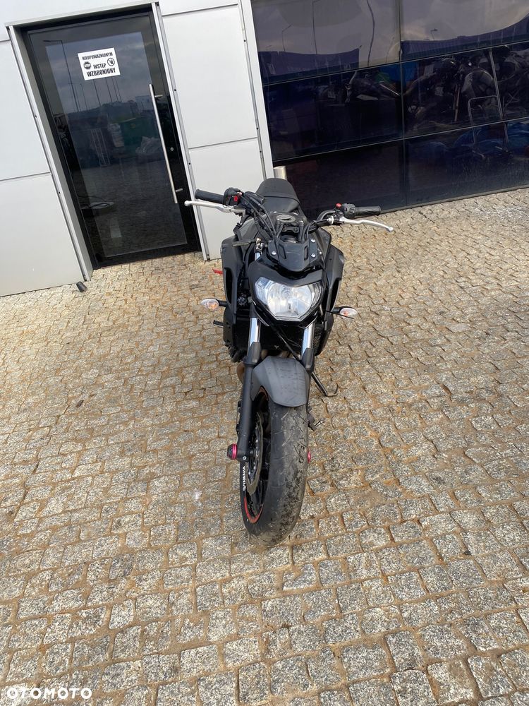 Yamaha MT - 1