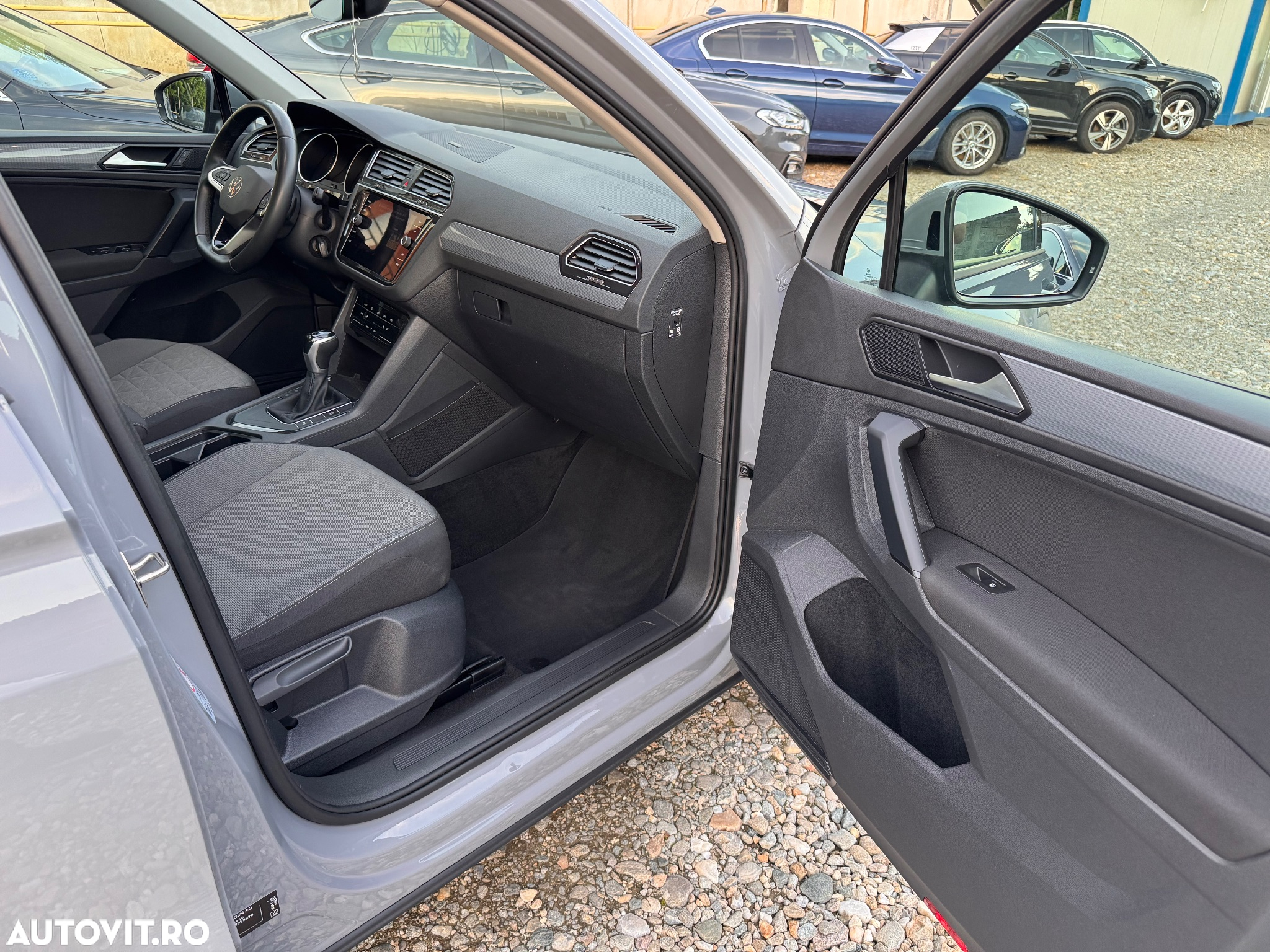 Volkswagen Tiguan 2.0 TDI SCR DSG R-Line - 18
