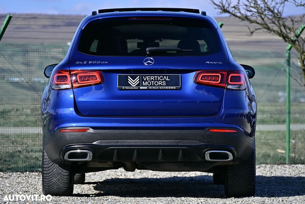 Mercedes-Benz GLC - 17