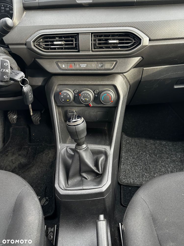 Dacia Sandero - 13
