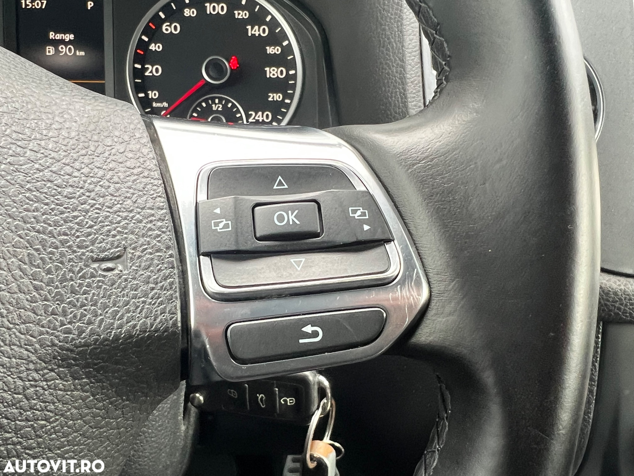 Volkswagen Tiguan 2.0 TDI 4Motion DSG Sport & Style - 15