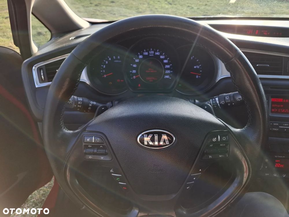 Kia Ceed 1.6 CRDi M DCT - 12