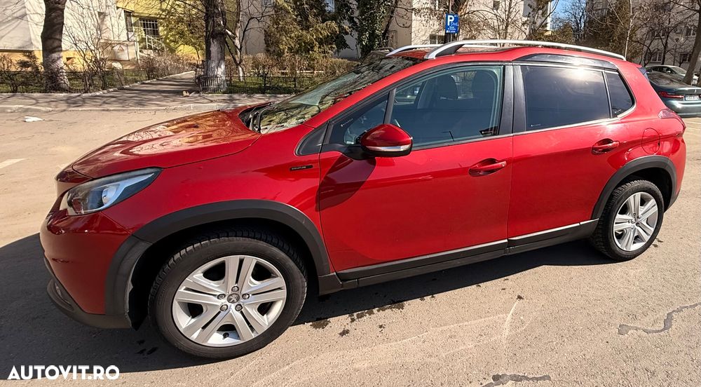 Peugeot 2008 PureTech 82 Signature - 12