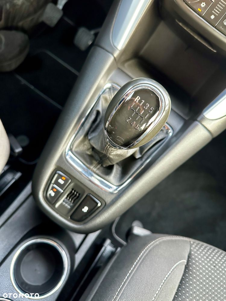 Opel Zafira 2.0 D (CDTI ecoFLEX) Start/Stop Innovation - 35