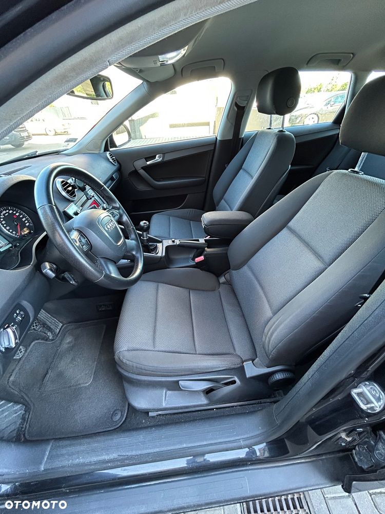 Audi A3 Sportback 1.9 TDI DPF Ambition - 12