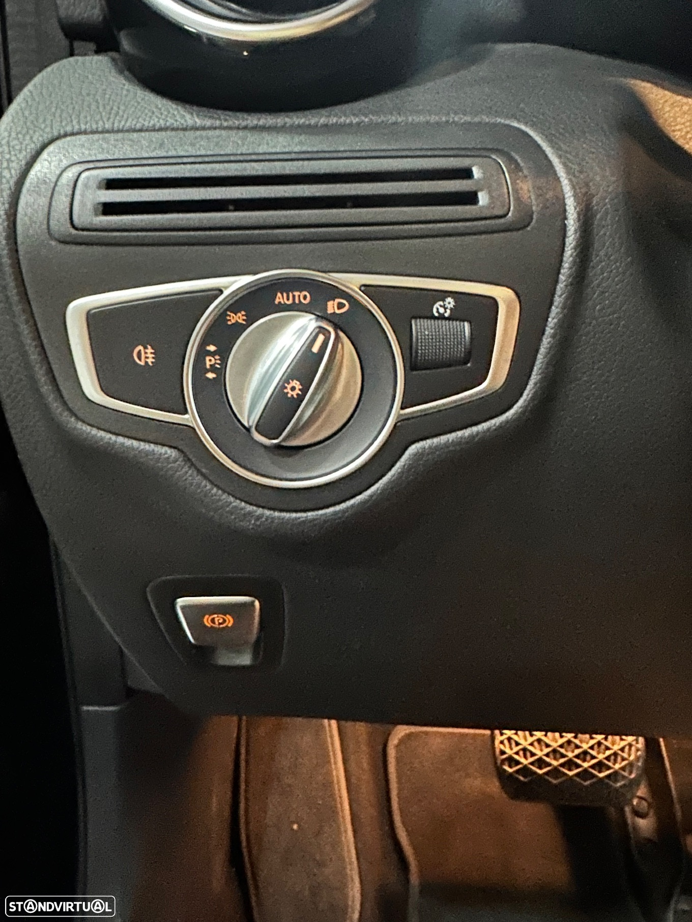 Mercedes-Benz GLC 300 e Coupé 4Matic - 29