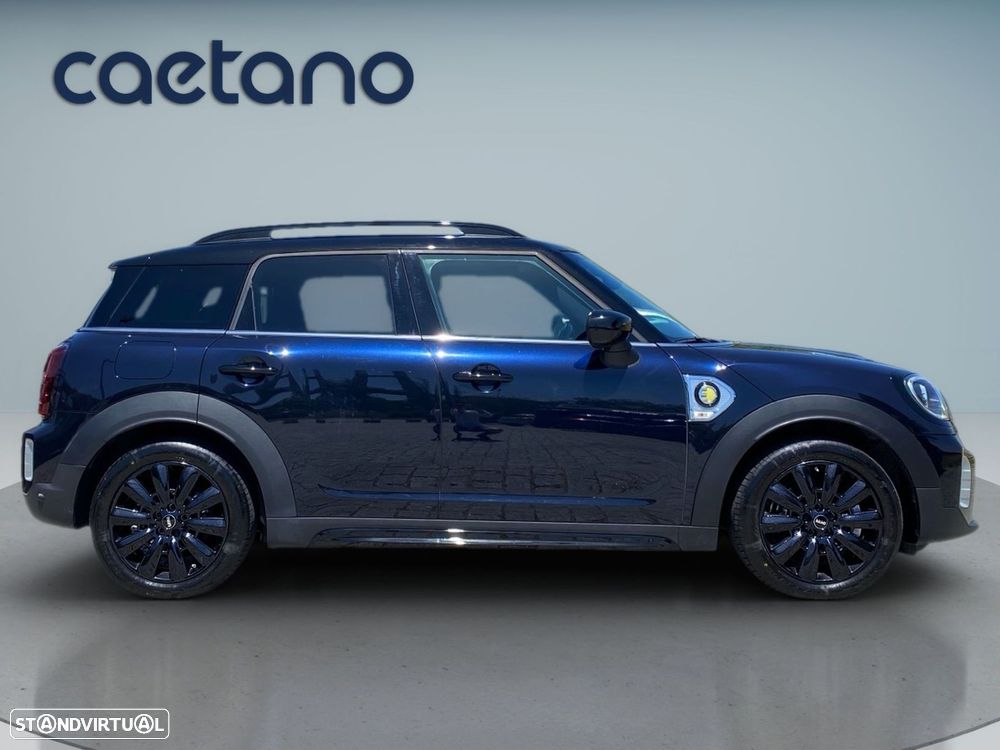 MINI Countryman Cooper SE Premium Classic Auto - 21