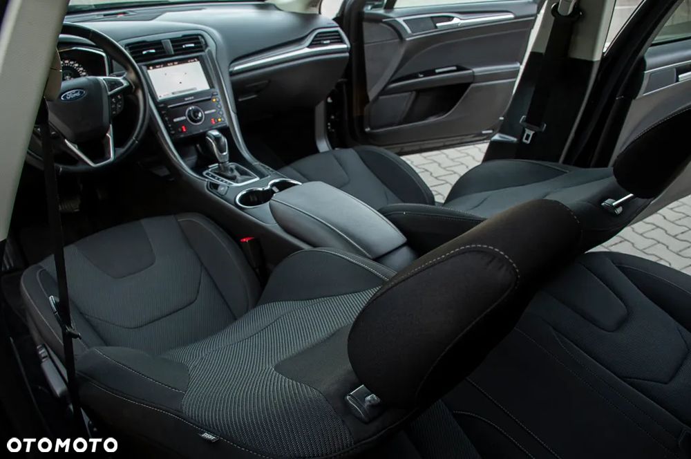 Ford Mondeo 2.0 TDCi STart-Stopp PowerShift-Aut Titanium - 23