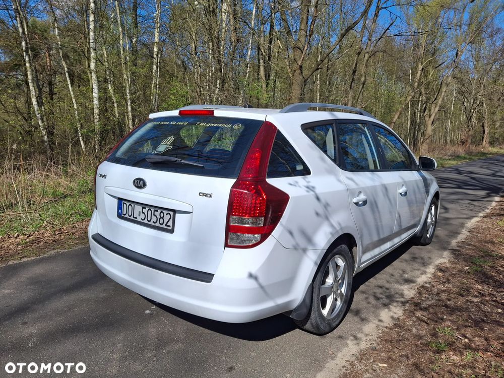 Kia Ceed 1.6 Crdi Comfort + - 2