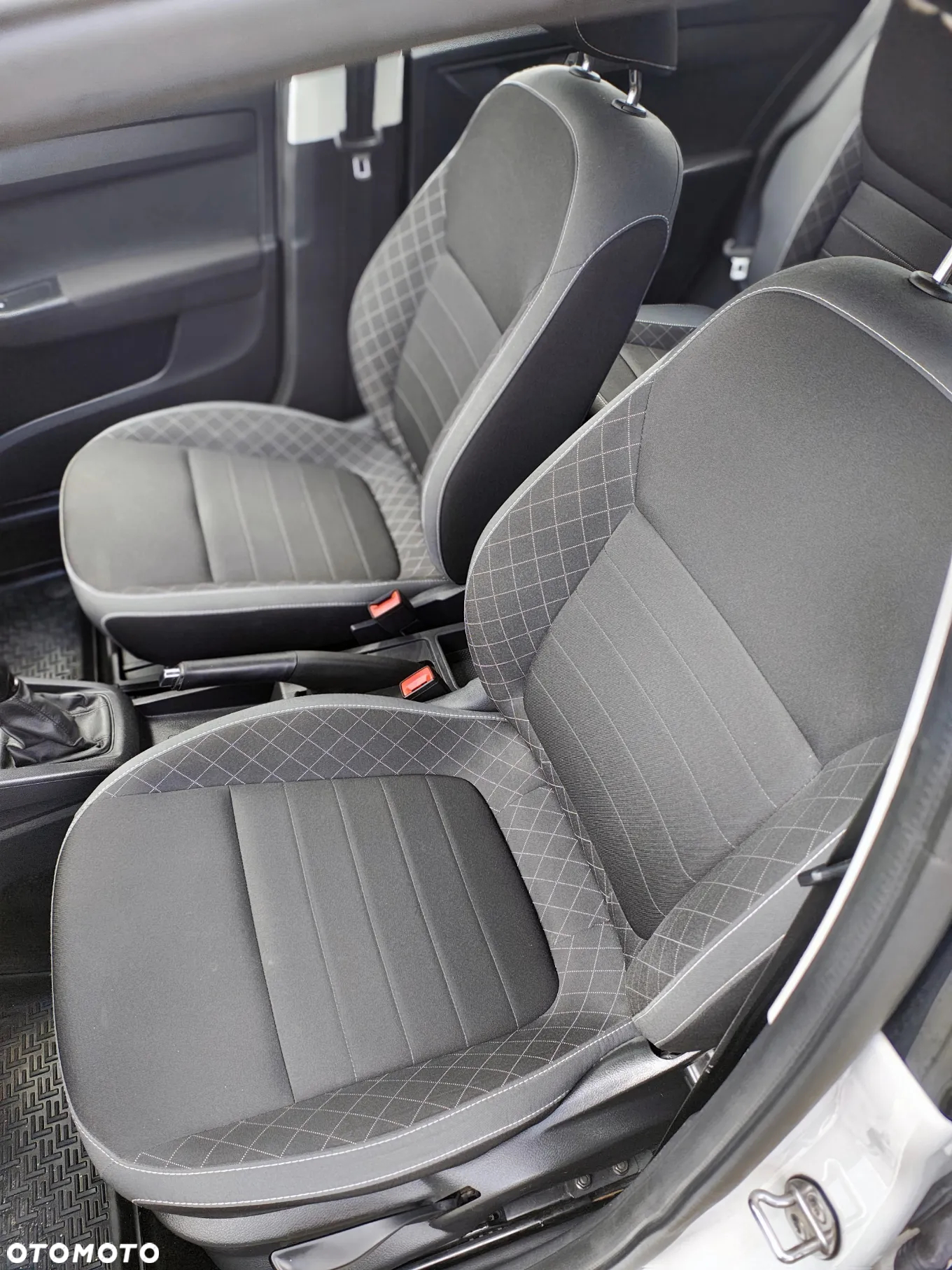 Skoda Fabia 1.0 TSI Ambition - 11