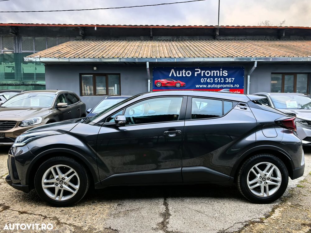 Toyota C-HR Hybrid Business-Edition - 12