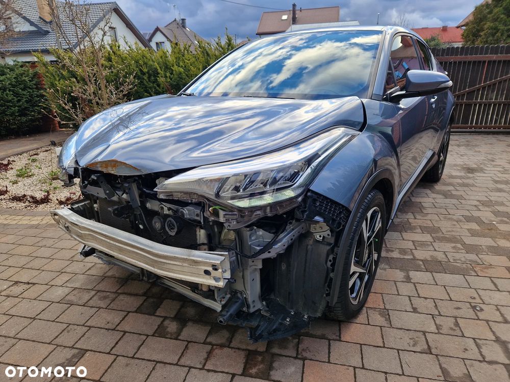 Toyota C-HR 1.8 Hybrid GPF Style - 4