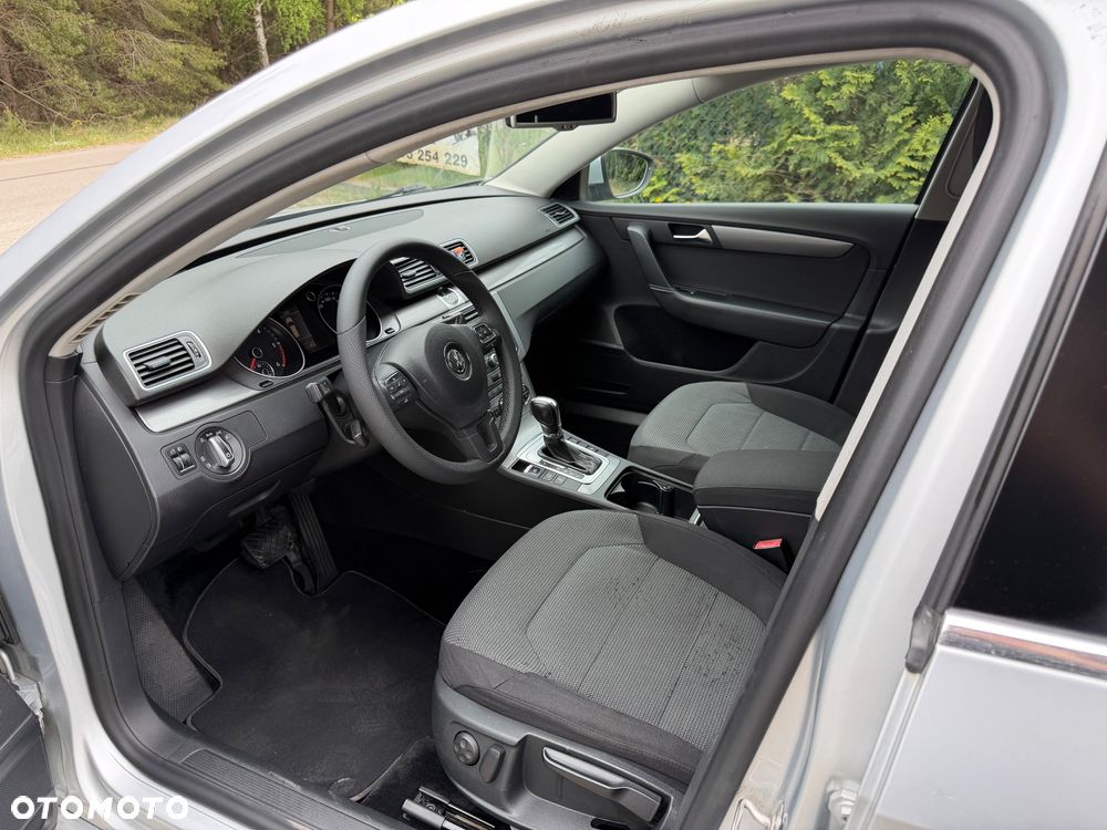 Volkswagen Passat 2.0 Blue TDI DSG SCR Comfortline - 8
