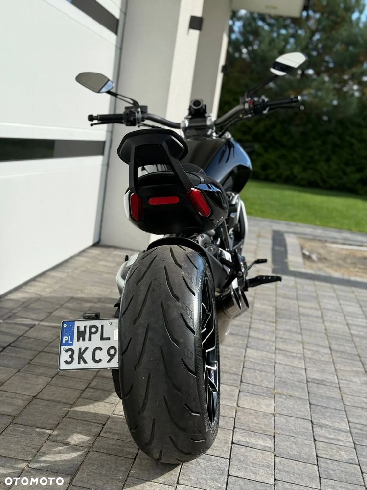 Ducati Diavel - 3