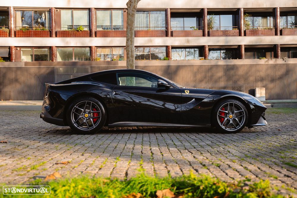 Ferrari F12 Berlinetta Standard - 14