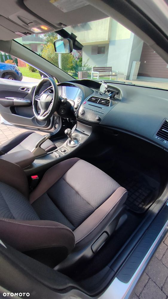 Honda Civic 1.8 Sport - 24