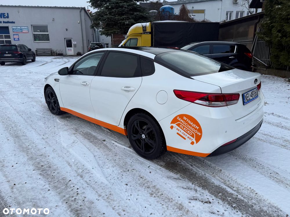 Kia Optima 2.0 M - 3