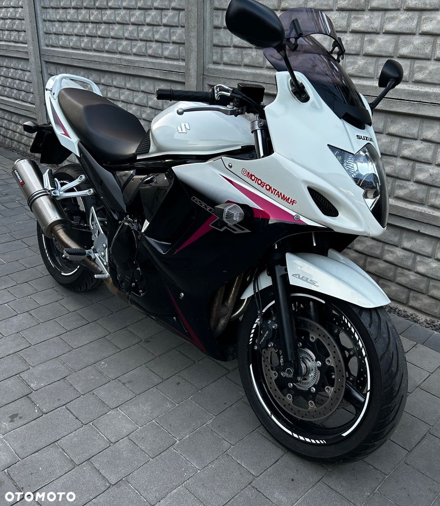 Suzuki GSX