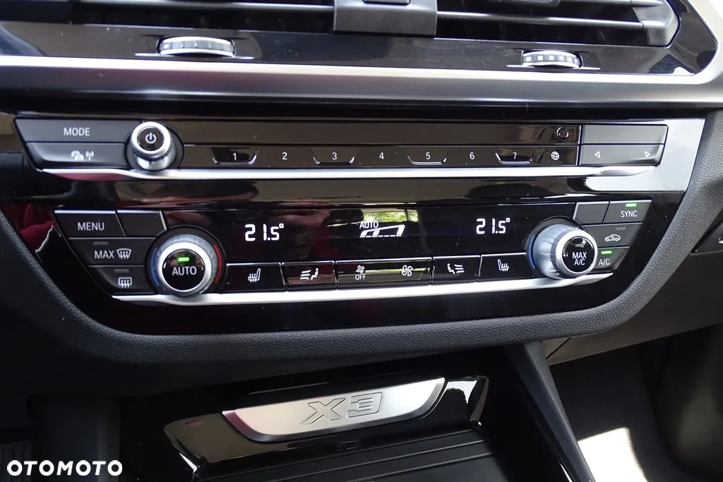 BMW X3 xDrive20d xLine sport - 32