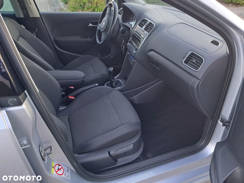 Volkswagen Polo - 25