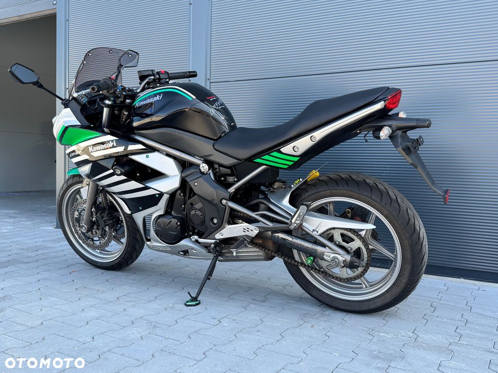 Kawasaki ER - 11