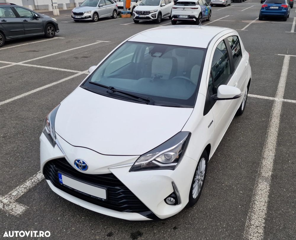 Toyota Yaris 1.5 VVT-i HSD Dynamic - 6