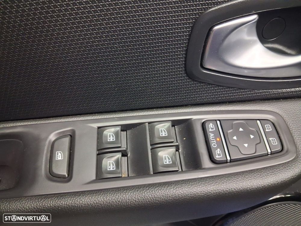 Renault Clio 1.2 TCe GT Line - 17