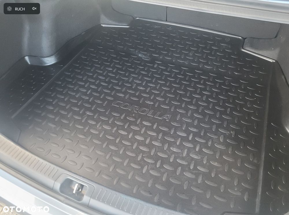 Toyota Corolla 1.5 Comfort - 11