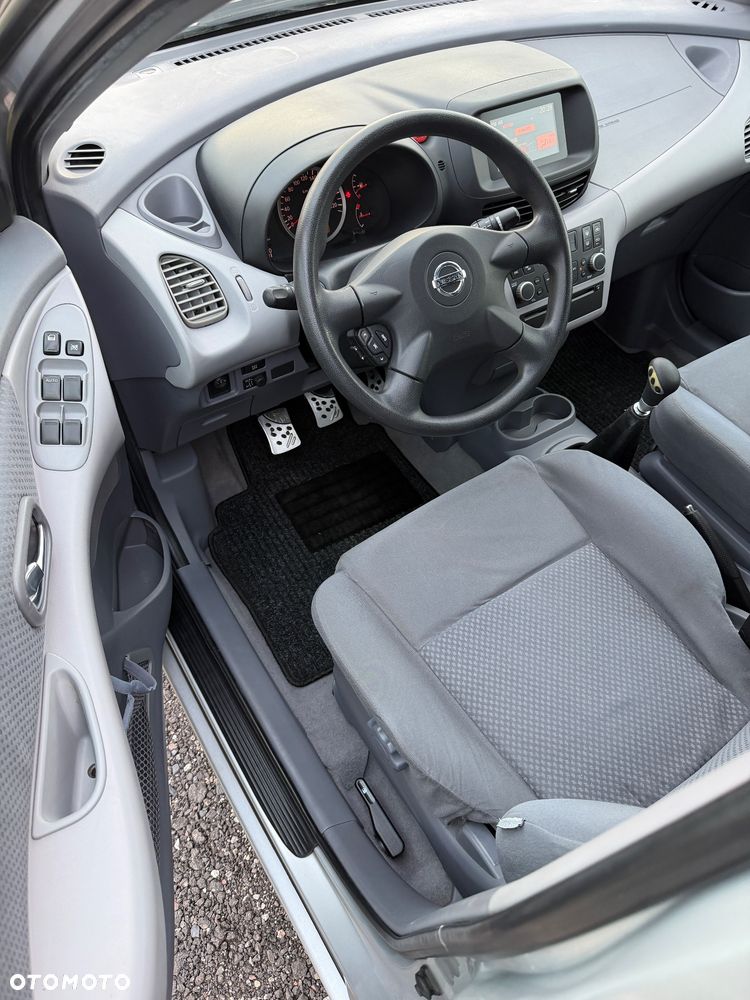 Nissan Almera Tino acenta PLUS - 16