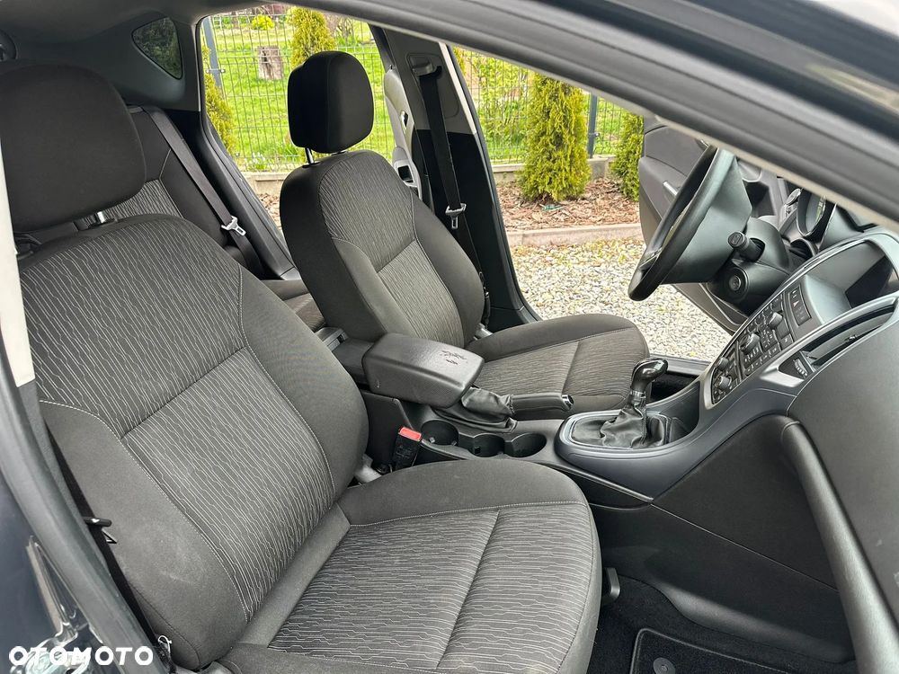 Opel Astra 1.4 Turbo Selection - 25
