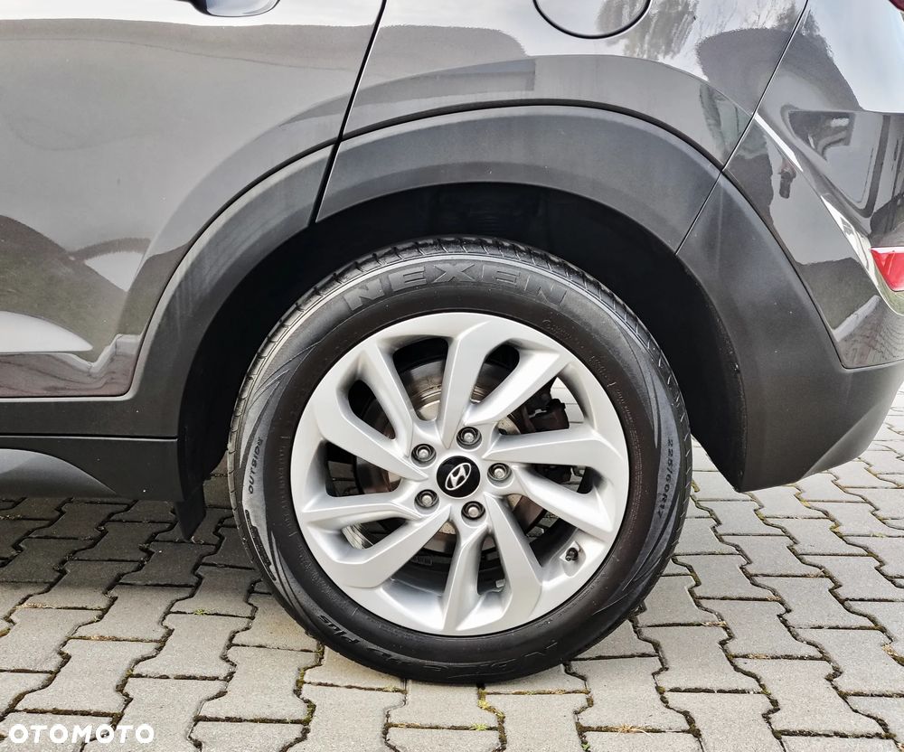 Hyundai Tucson blue 1.6 GDi 2WD Navi - 29