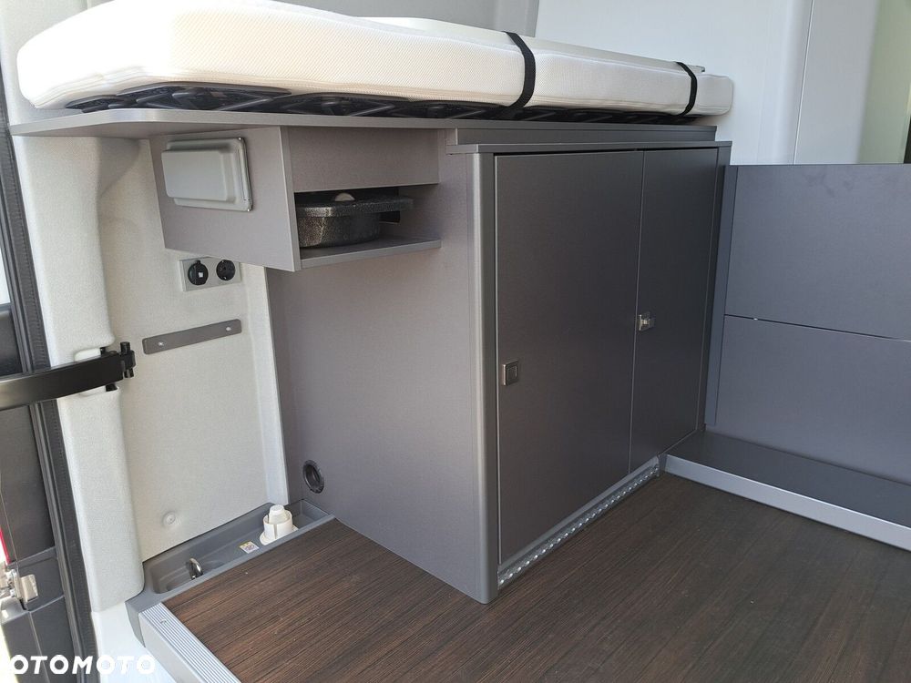 Volkswagen Crafter - 10
