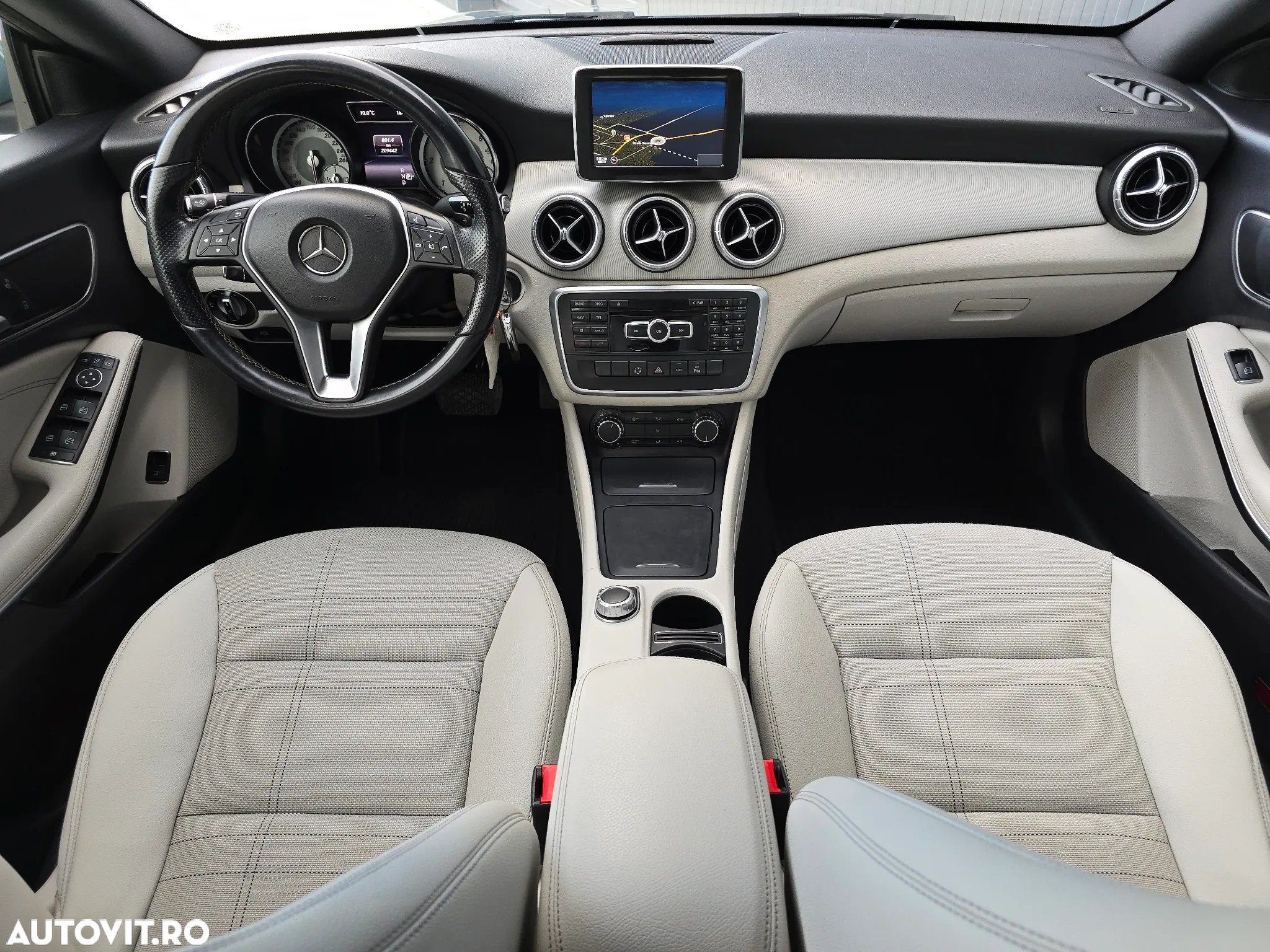 Mercedes-Benz CLA - 5