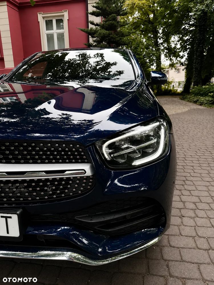 Mercedes-Benz GLC - 21