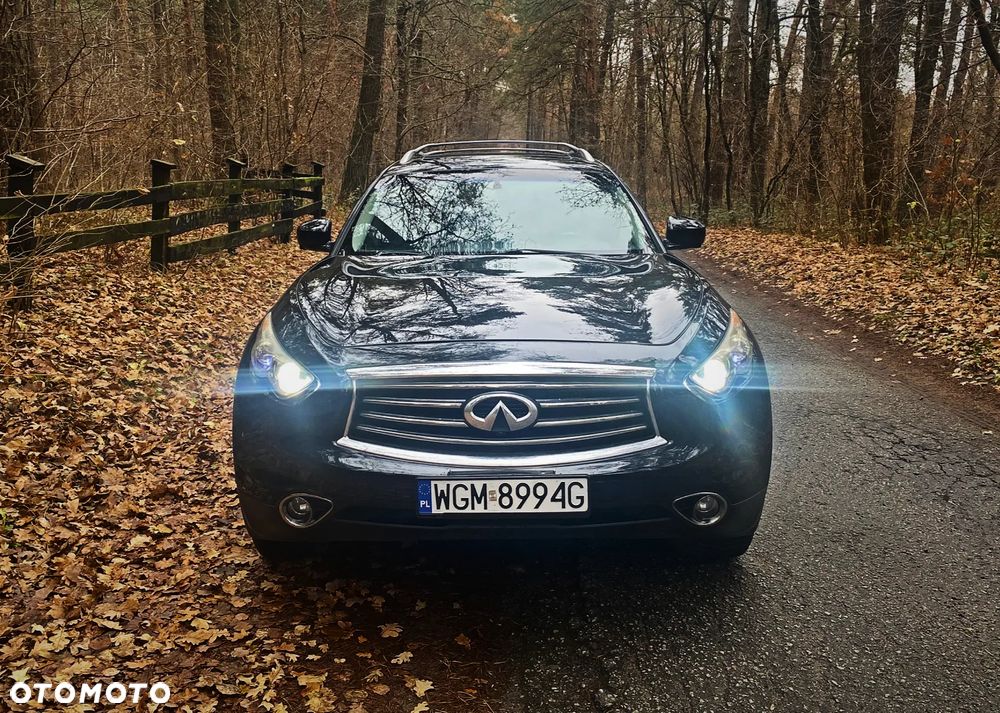 Infiniti FX FX35 - 8