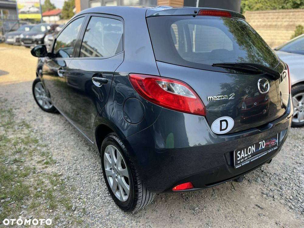 Mazda 2 - 10