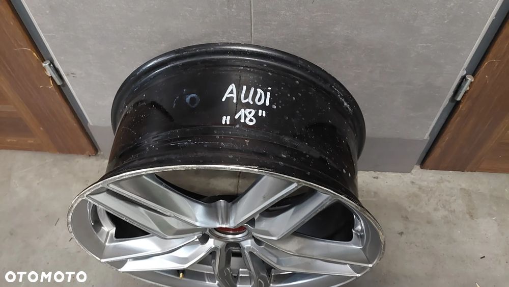 FELGA ALUMINIOWA AUDI 18 CALI 8J - 2