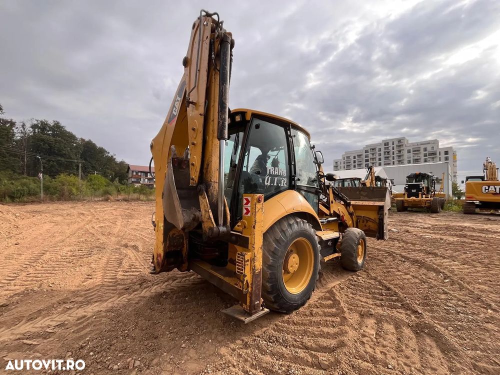 Caterpillar CAT 428 F Buldoexcavator - 8