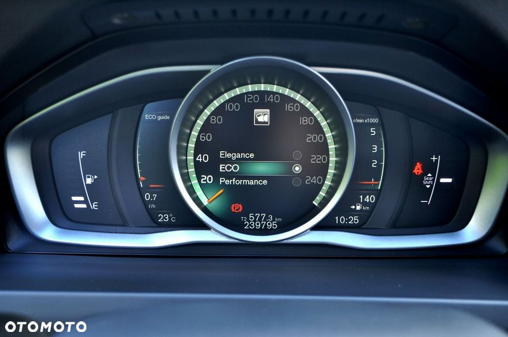 Volvo V60 D2 Drive-E Ocean Race - 22