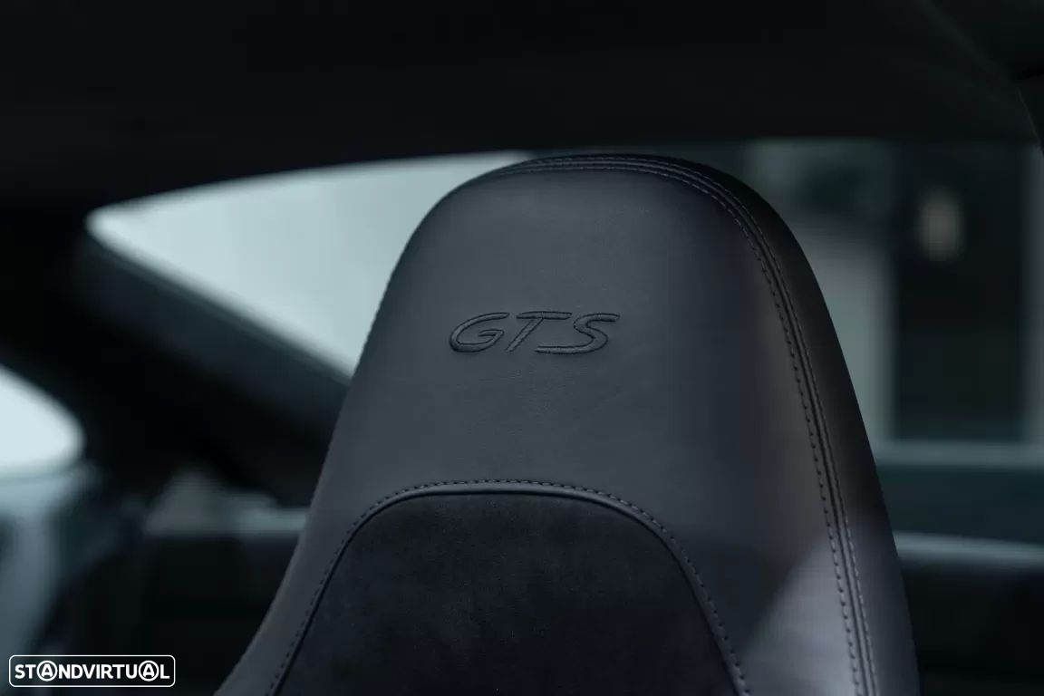 Porsche 911 (991) Carrera GTS PDK - 24