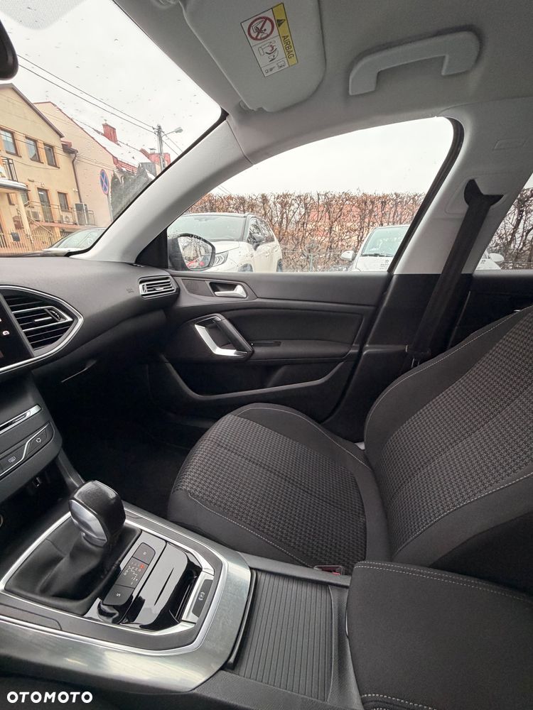 Peugeot 308 BlueHDi FAP 130 EAT6 Stop & Start Active - 5