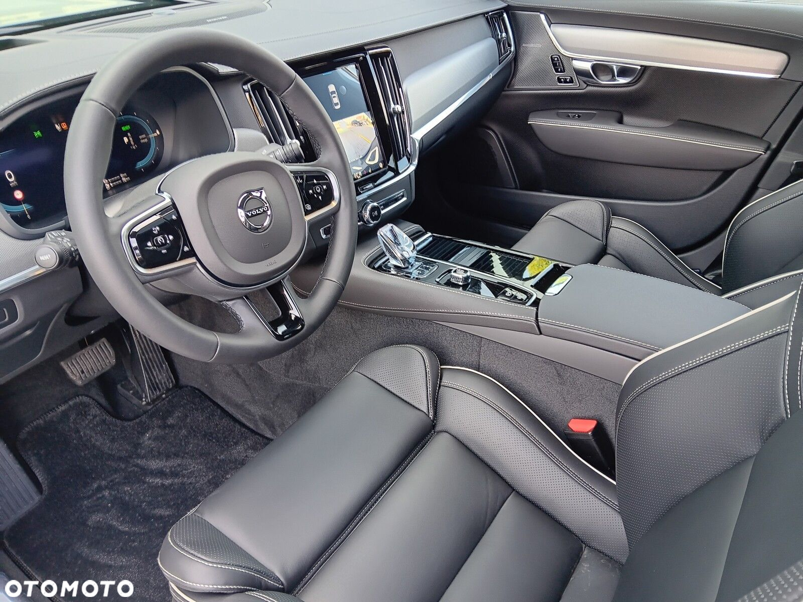 Volvo S90 - 12