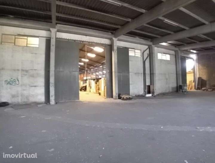 Armazém para venda em Meleças - Sintra - Grande imagem: 2/6