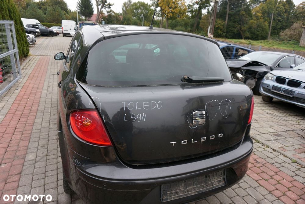KLAPA BAGAŻNIKA TYLNA TOLEDO III 5P LS9N  CZARNY SEAT 2004-2009 - 3