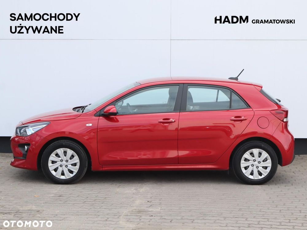 Kia Rio - 4