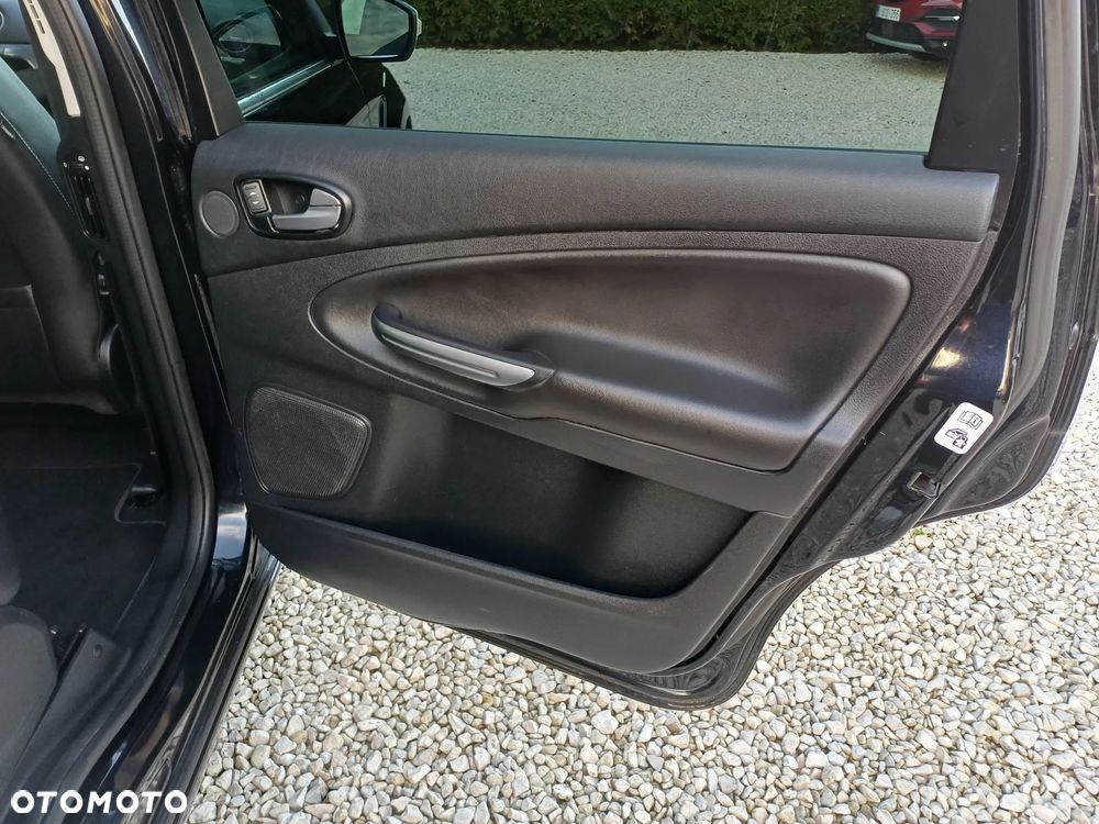 Ford S-Max 2.0 TDCi Titanium - 31