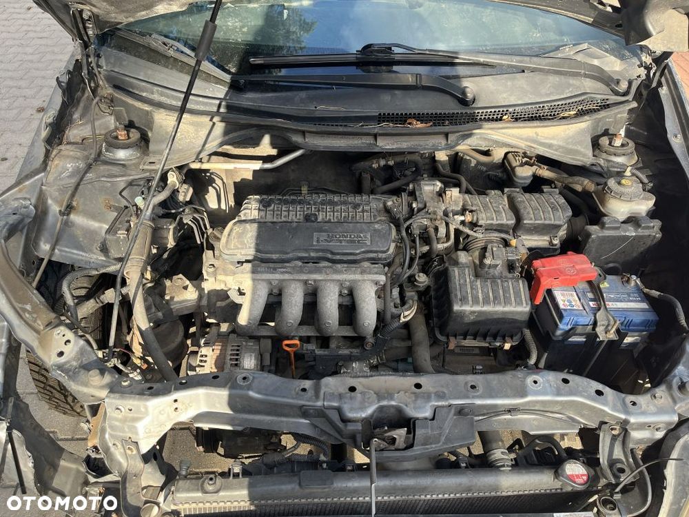 Honda City 1.4 Comfort - 11
