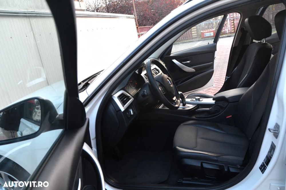 BMW Seria 3 320d Touring xDrive Aut. Edition Luxury Line Purity - 15