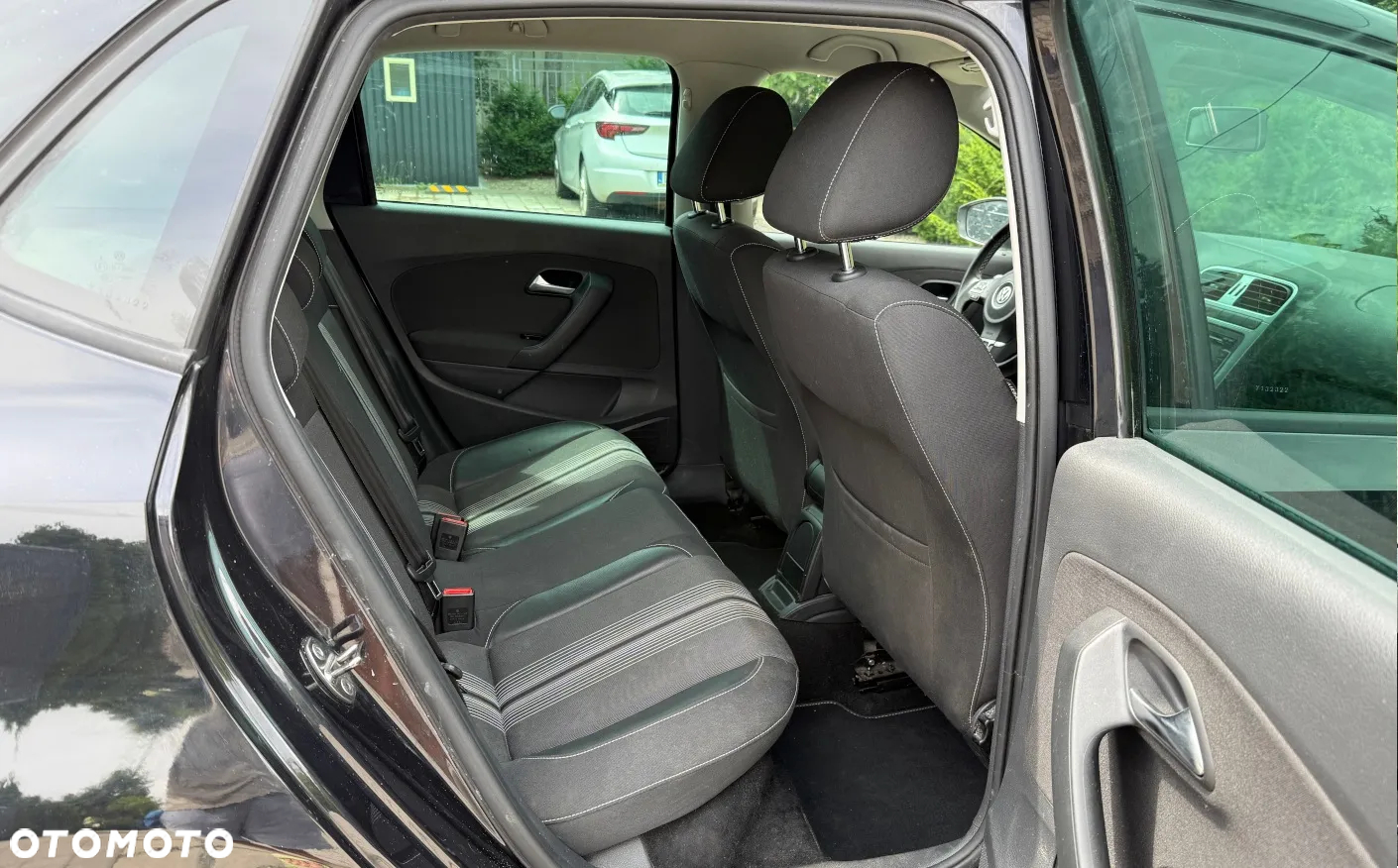 Volkswagen Polo 1.2 MATCH - 14